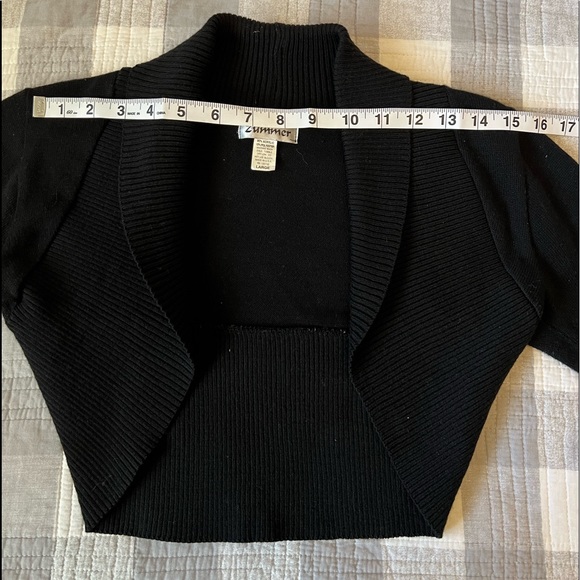 Zummer Shrug Sweater - Picture 6 of 6